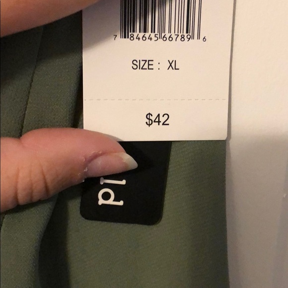 Tank top - Picture 2 of 2